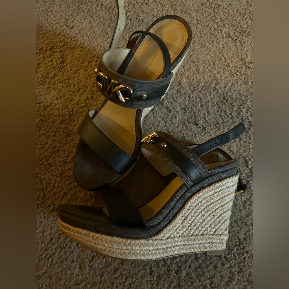 Wedged Michael kors shoes